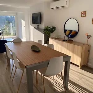 canyelles-bbq-apartment.catalonia-hotels.com/